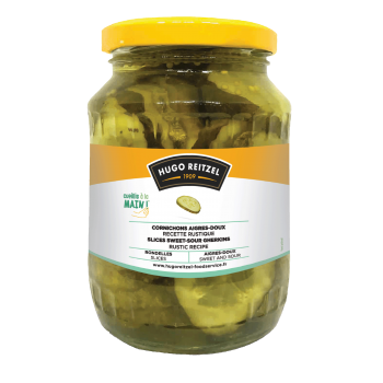 Gros cornichons aigres-doux en rondelles, recette rustique, en bocal